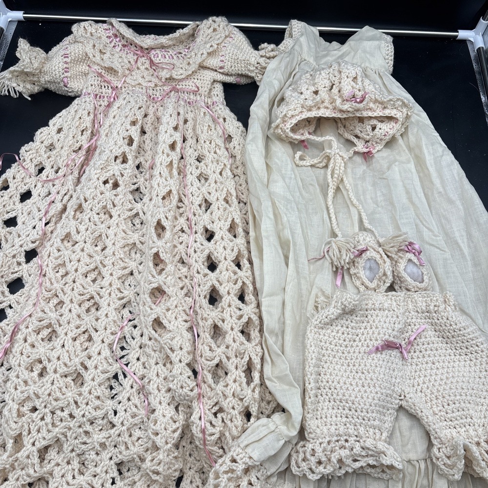VTG CHRISTENING HANDMADE Off WHITE CROCHET GOWN DRESS BABY Bonnet Booties Slip